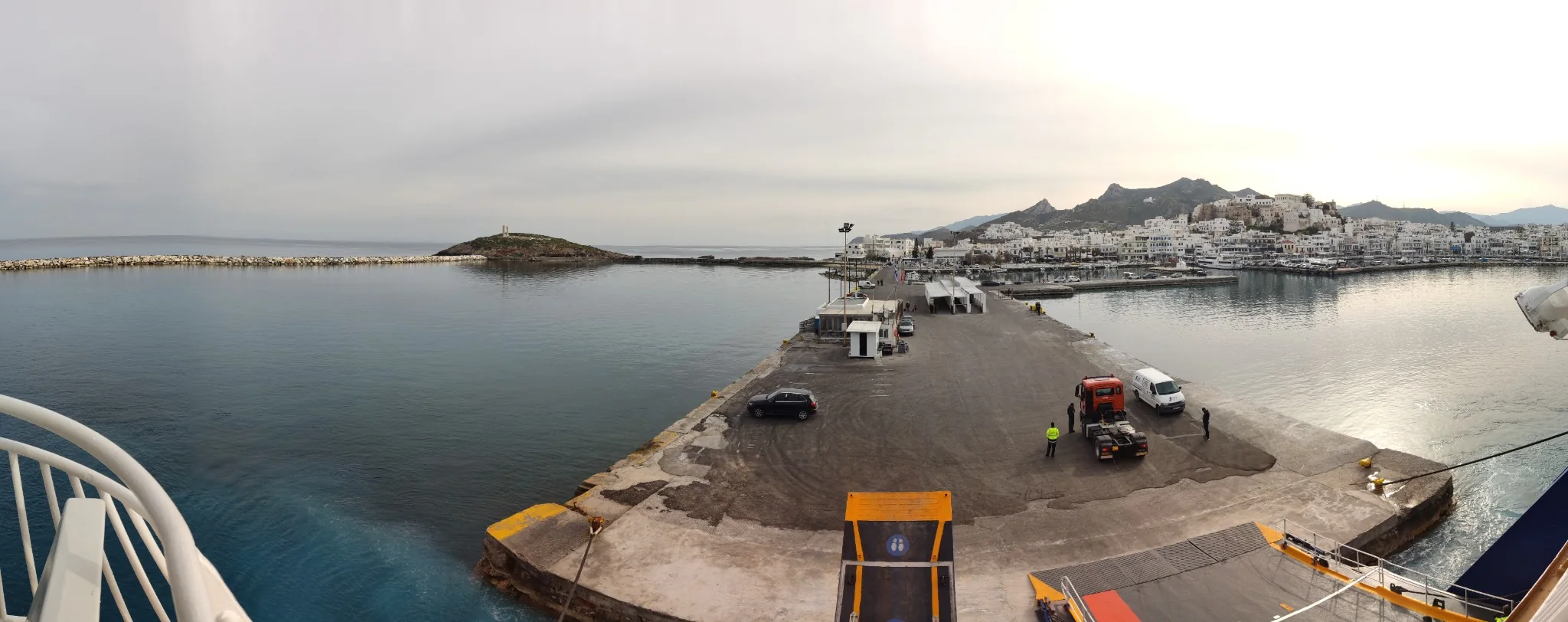 Naxos port and ferry arrivals
